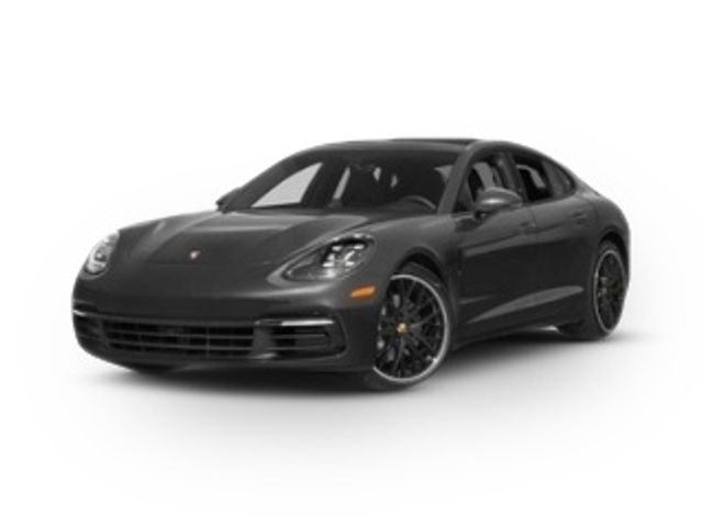 2018 Porsche Panamera 4S