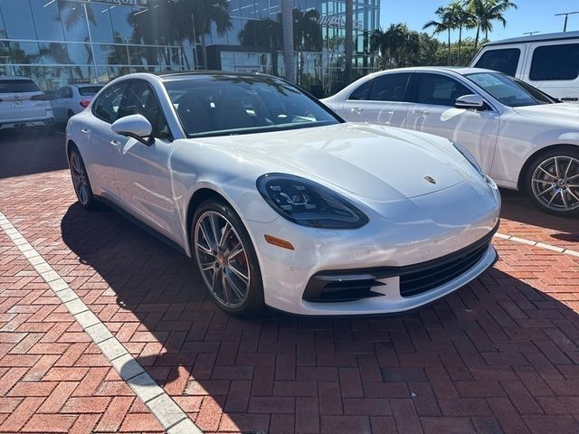 2018 Porsche Panamera 4S