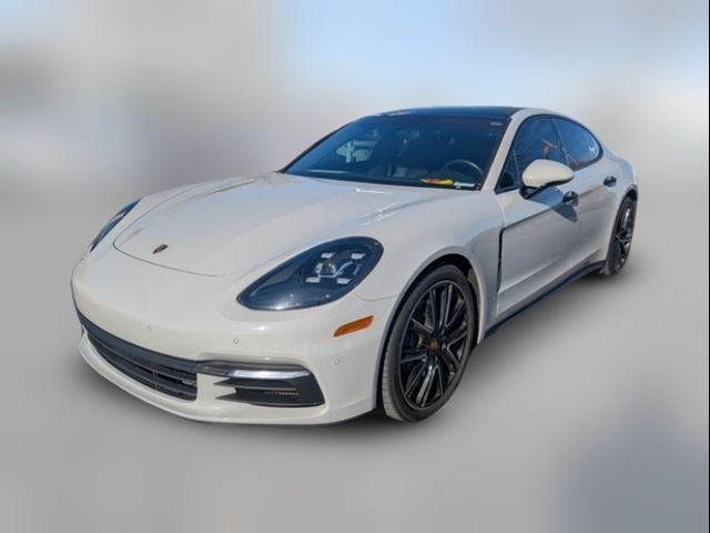2018 Porsche Panamera 4S