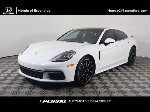 2018 Porsche Panamera 4S