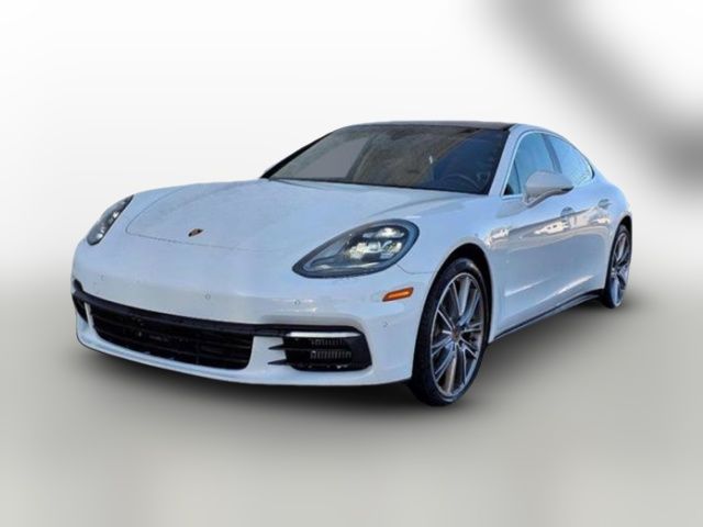 2018 Porsche Panamera 4S