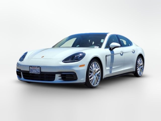 2018 Porsche Panamera 4S