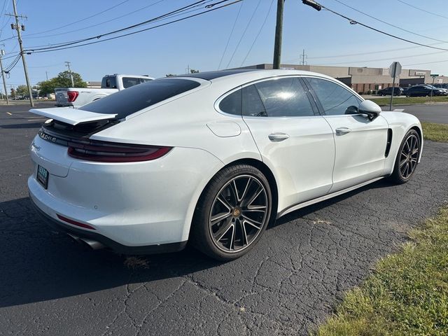 2018 Porsche Panamera 4S