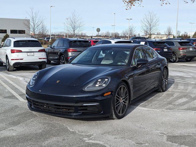 2018 Porsche Panamera 4S