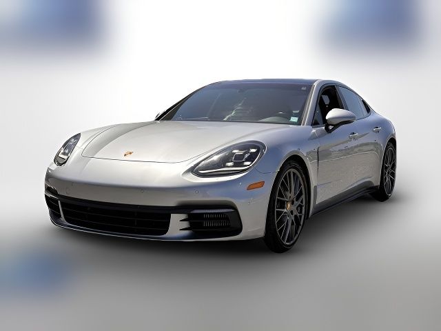 2018 Porsche Panamera 4S