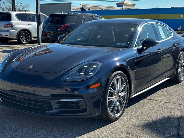 2018 Porsche Panamera 4S