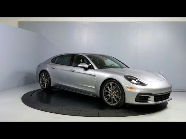 2018 Porsche Panamera 4S Executive