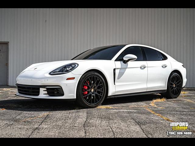 2018 Porsche Panamera 4S