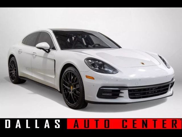 2018 Porsche Panamera 4S