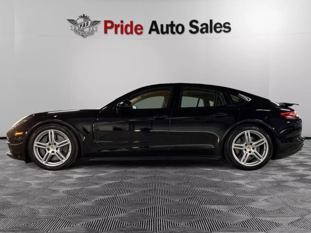 2018 Porsche Panamera 4S