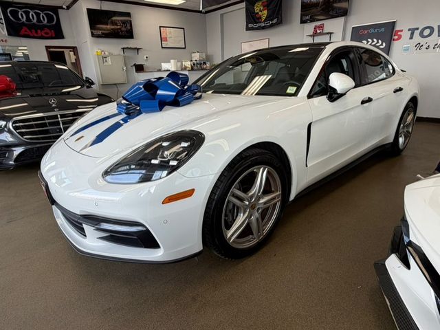 2018 Porsche Panamera 4