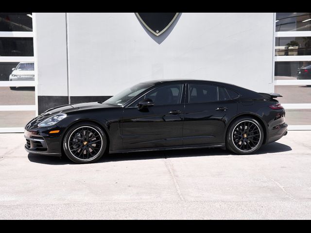 2018 Porsche Panamera E-Hybrid 4