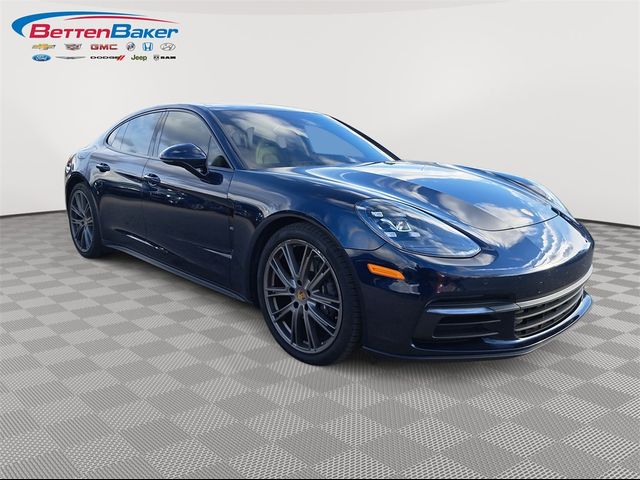 2018 Porsche Panamera 4