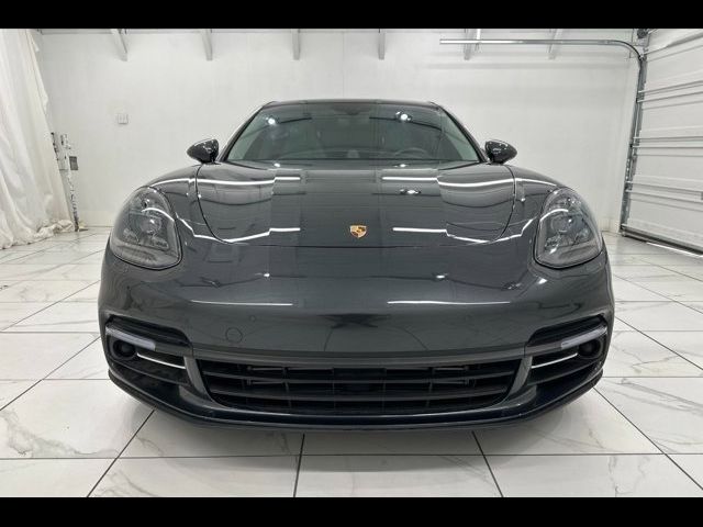 2018 Porsche Panamera 4 Executive