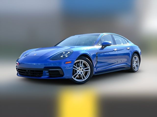 2018 Porsche Panamera 4