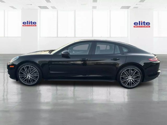 2018 Porsche Panamera 4