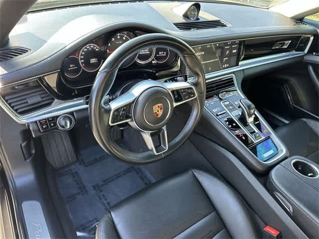 2018 Porsche Panamera Base