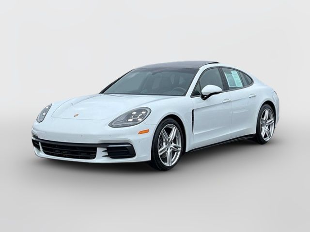 2018 Porsche Panamera 4