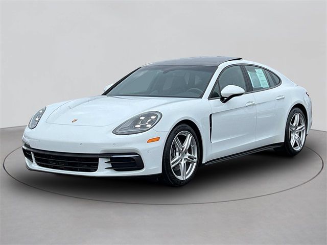 2018 Porsche Panamera 4