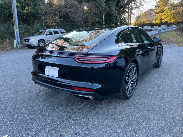 2018 Porsche Panamera Base