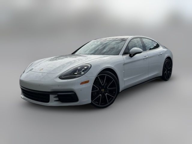 2018 Porsche Panamera Base
