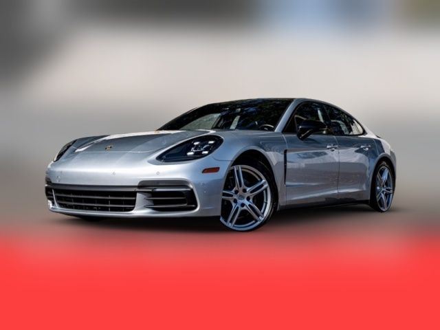 2018 Porsche Panamera Base