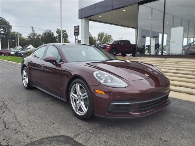 2018 Porsche Panamera Base