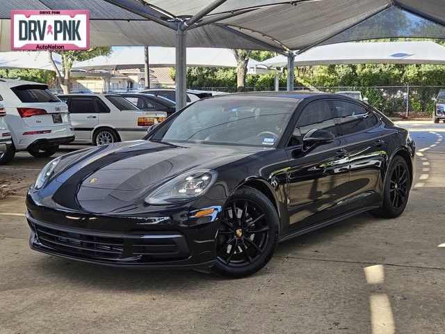 2018 Porsche Panamera Base