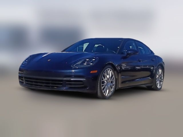 2018 Porsche Panamera Base