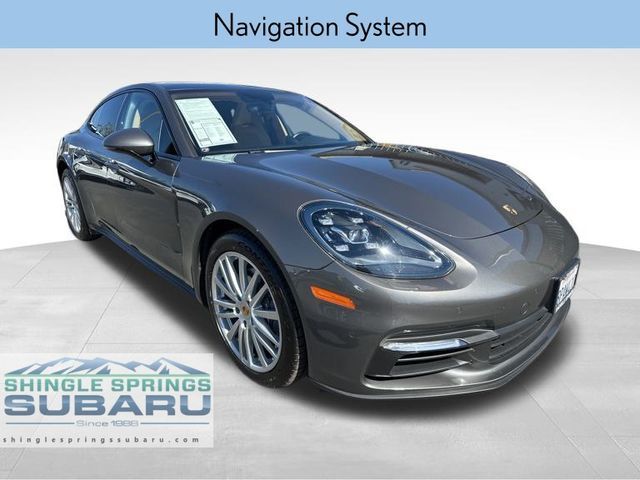 2018 Porsche Panamera Base