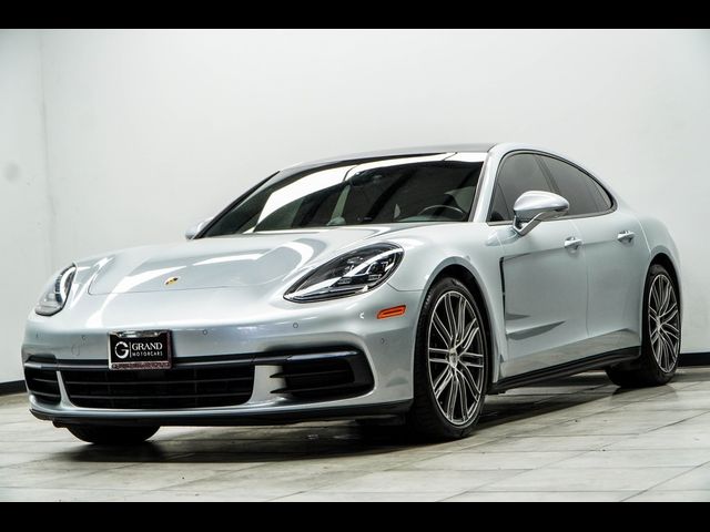 2018 Porsche Panamera Base