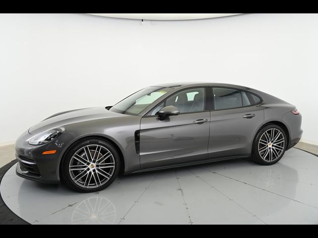 2018 Porsche Panamera Base