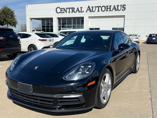 2018 Porsche Panamera Base