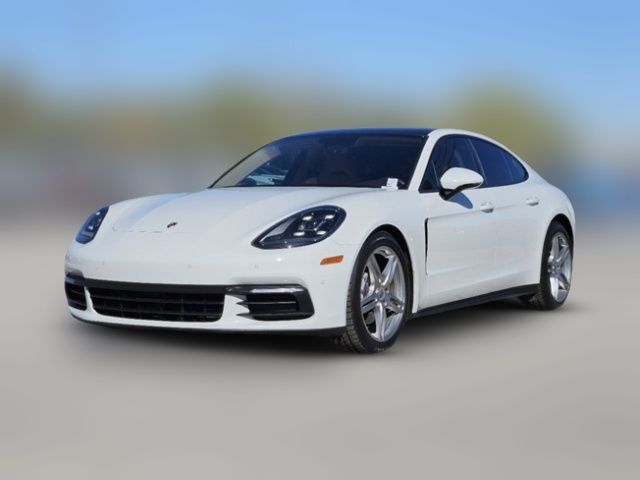 2018 Porsche Panamera Base