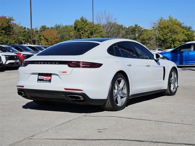 2018 Porsche Panamera Base