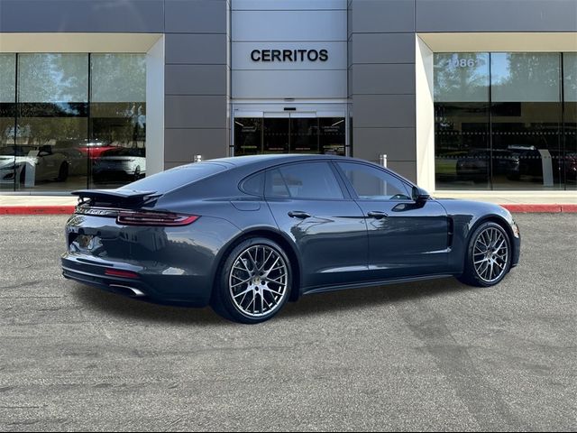 2018 Porsche Panamera Base