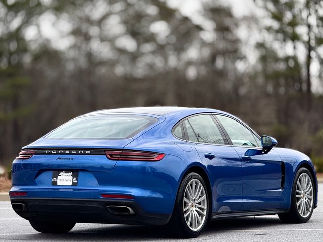 2018 Porsche Panamera 4