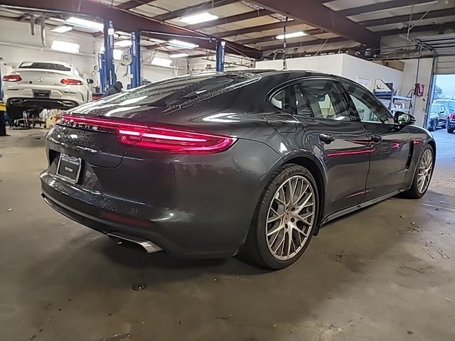 2018 Porsche Panamera Base