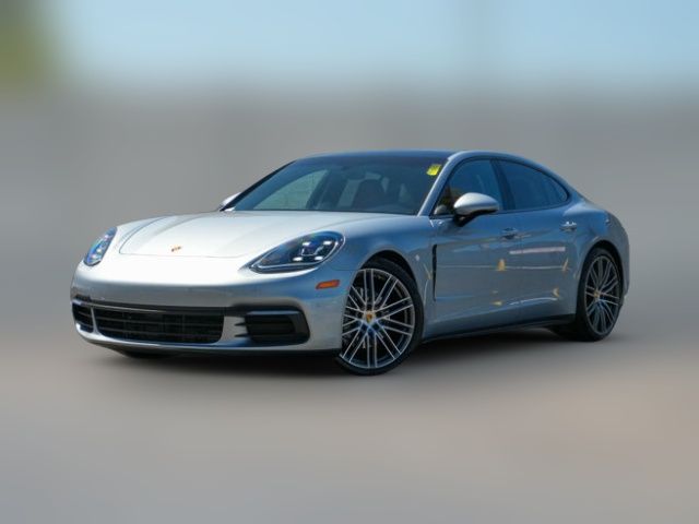 2018 Porsche Panamera Base