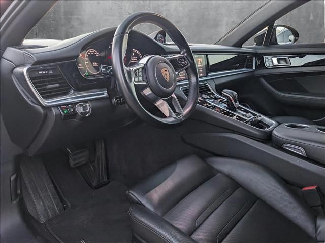 2018 Porsche Panamera Base