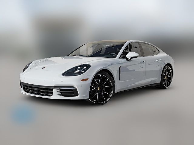 2018 Porsche Panamera 4