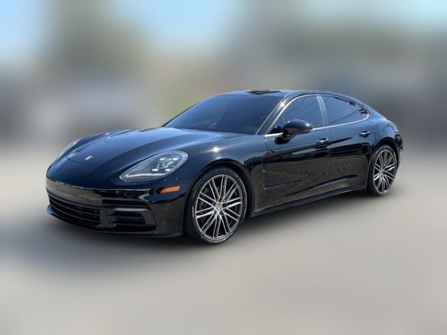 2018 Porsche Panamera 4