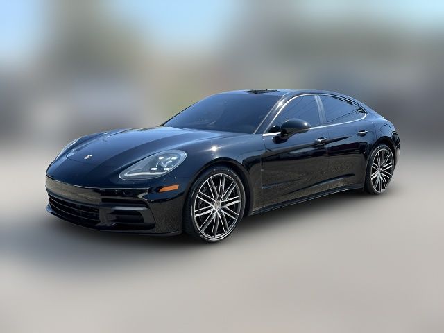 2018 Porsche Panamera 4