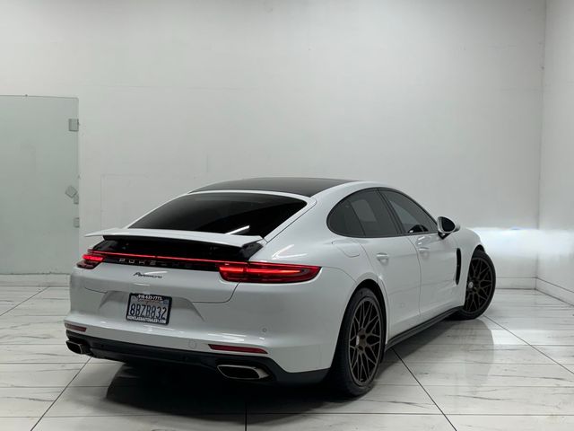 2018 Porsche Panamera Base