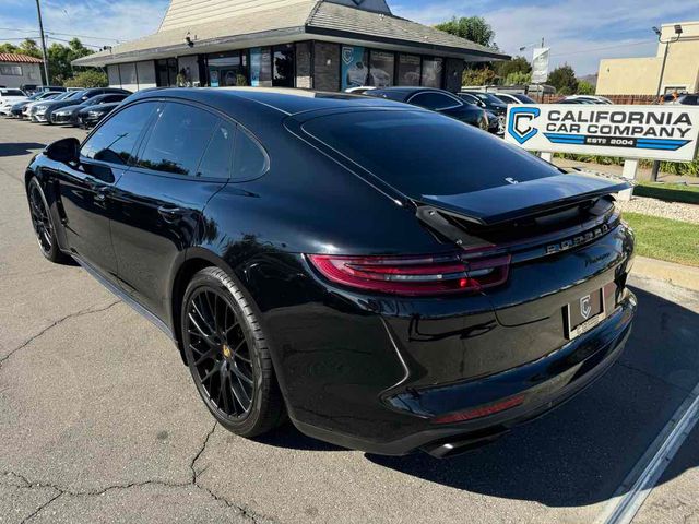 2018 Porsche Panamera Base