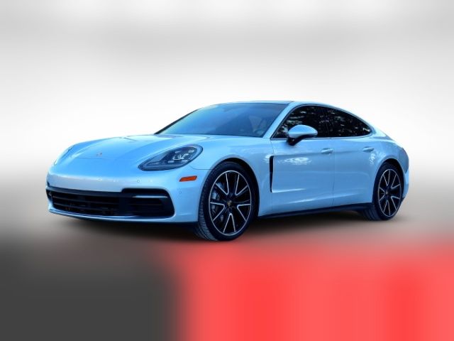 2018 Porsche Panamera Base