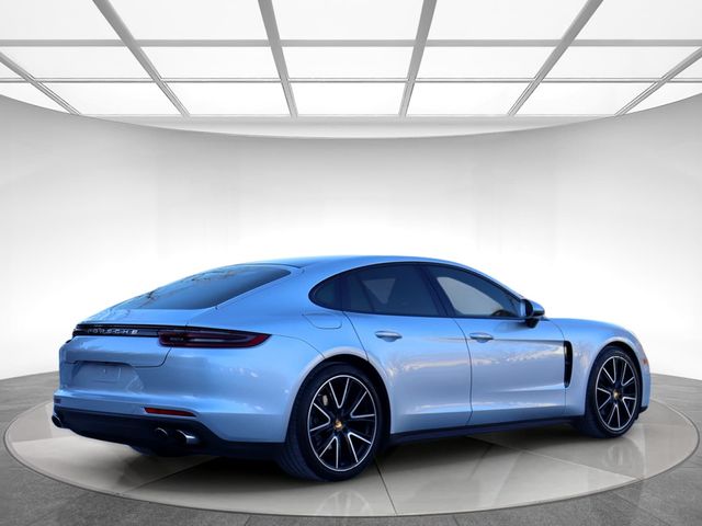 2018 Porsche Panamera Base