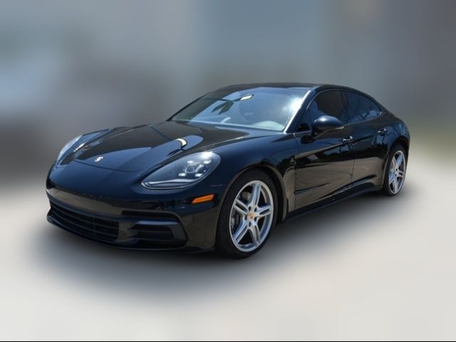 2018 Porsche Panamera Base