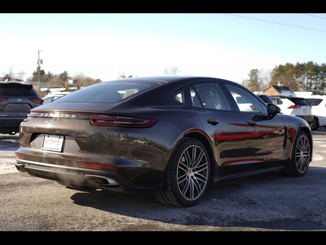 2018 Porsche Panamera Base