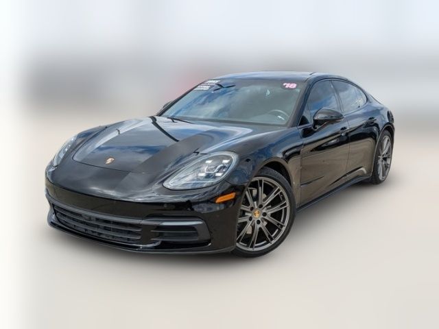 2018 Porsche Panamera Base